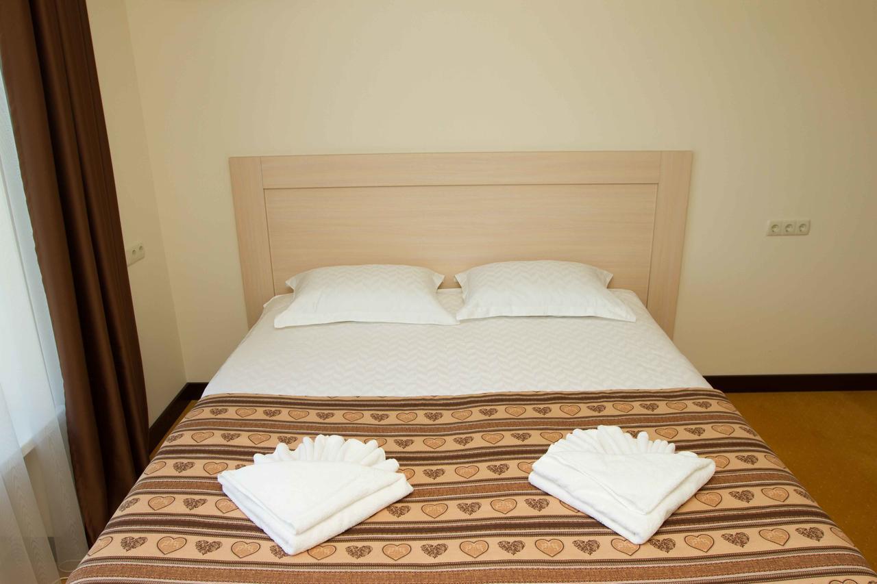 Aparthotel On Klinichna St. Киев Экстерьер фото